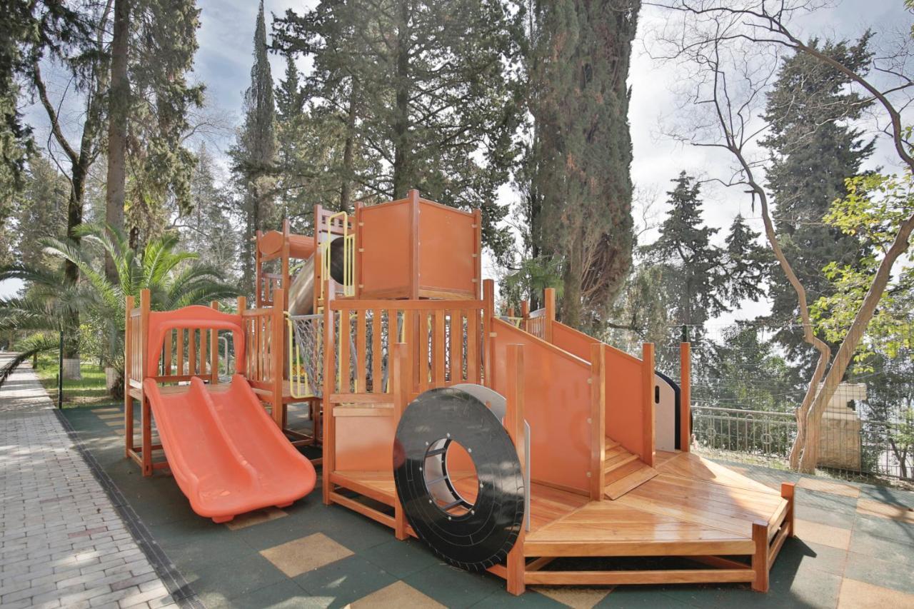 غاغرا Garden Resort المظهر الخارجي الصورة